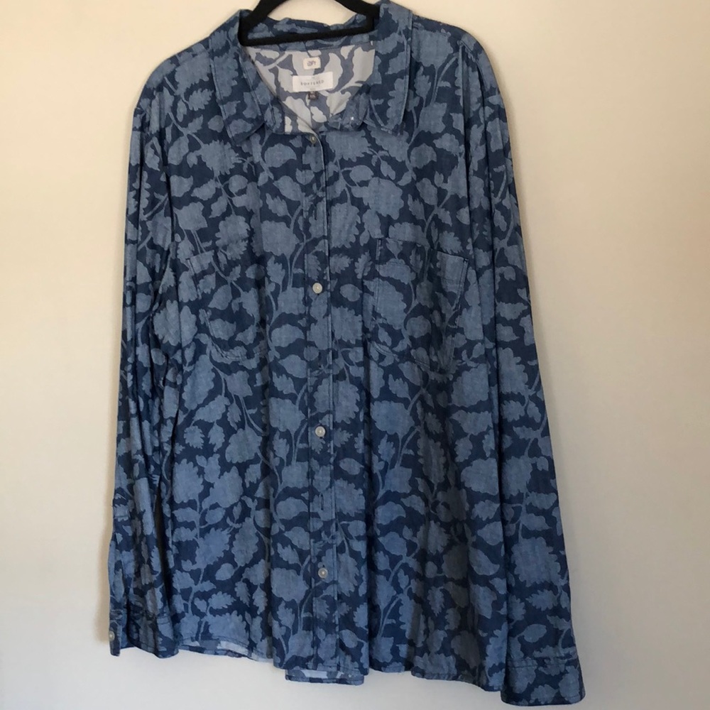 EUC Loft floral print chambray button down shirt